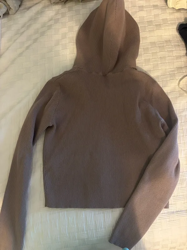Brandy Melville Zip-Up - Image 3