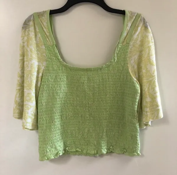 Free People Key Lime Smocked Cropped Blouse NWT✨ - Image 8