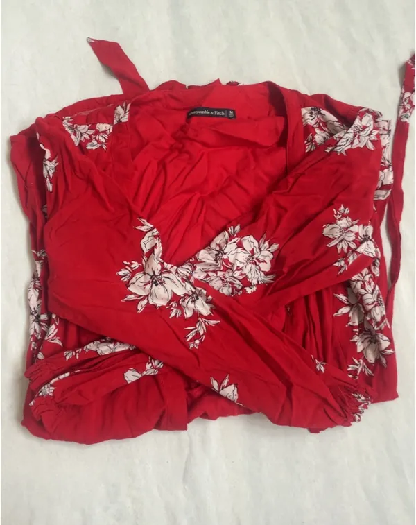 Abercrombie Romper Floral - Image 2