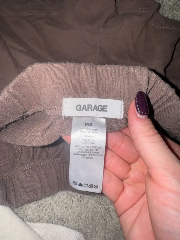 garage sweatshirts - Image 3