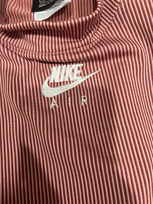 Nike Crop Top - Image 4