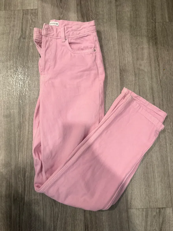 Zara Pink High Rise Straight Jeans - Image 2