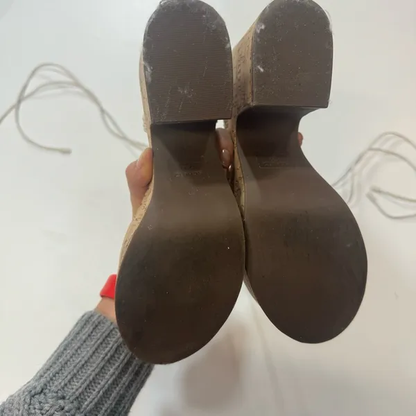 Schutz Maxima Cutout Platform  clogs sandals lace up Size 7,5 - Image 5