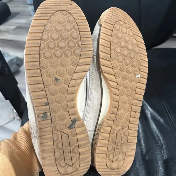 Tretorn Women's Sneakers in White, Tan, and Green - Image 8