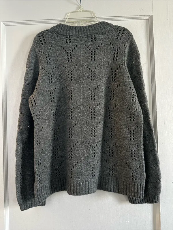GAP Gray Open-Knit Crewneck Sweater - Image 2