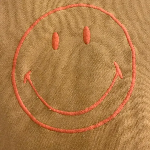 American Eagle Funday Graphic Happiest Here Smiley Tan Sweatshirt - size XL - Image 3
