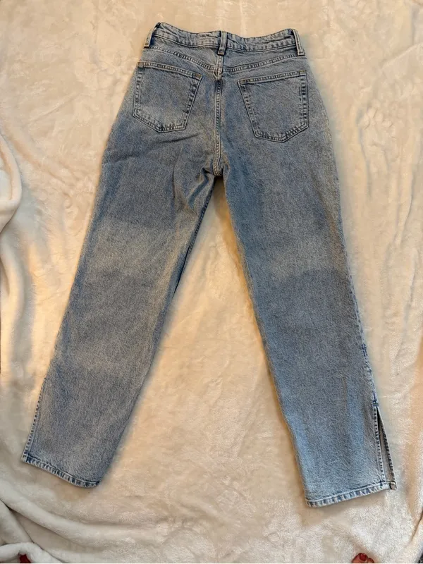 H&M Pale Blue Straight Leg button fly Jeans - Image 4
