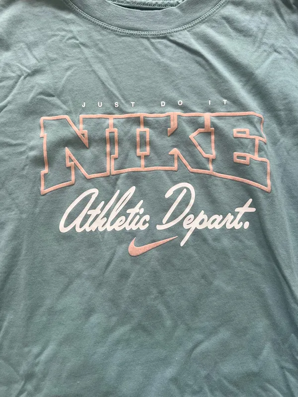 Nike T-Shirt - Image 2