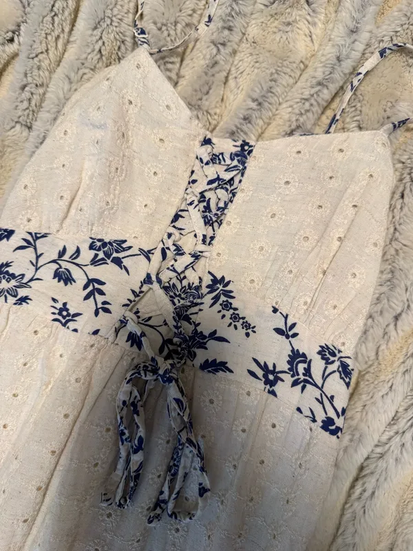 Sim & Sam Lace Maxi Dress - Image 3