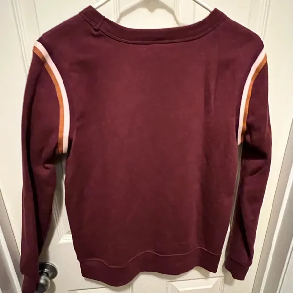 Old Navy Sweatshirt. Size XS. - Image 3