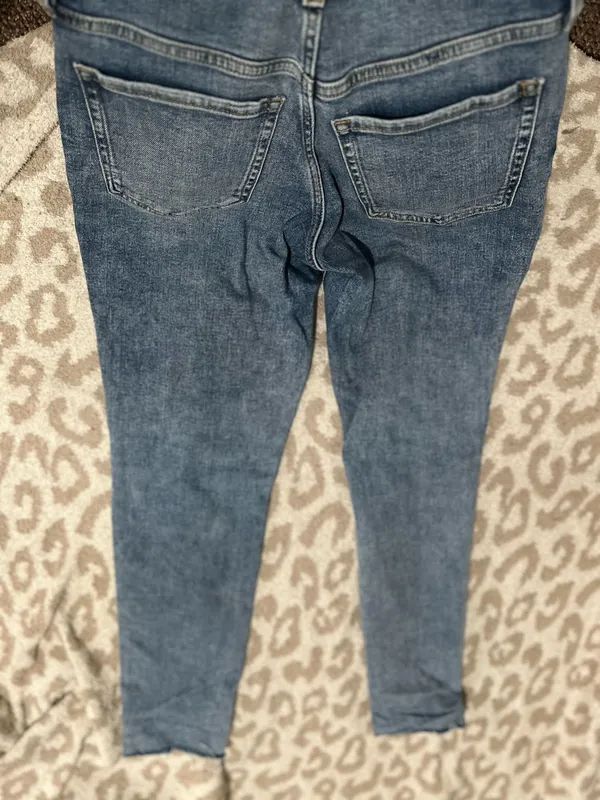 Old Navy High-Rise OG Straight Jeans - Image 7