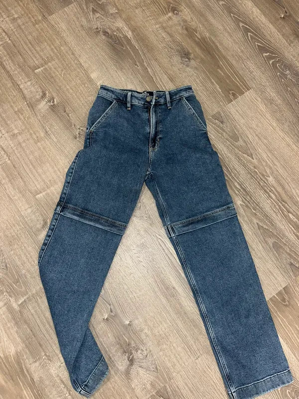 Hollister Jeans - Image 3
