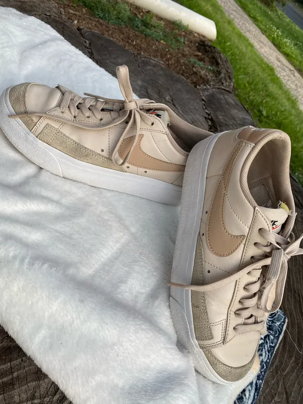 Nike Blazer Low Platform Sanddrift Women's size 7 - Image 4
