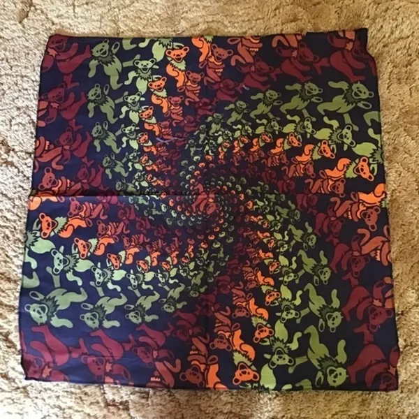 NWT Grateful Dead Earthy Dancing Bears Bandana - Image 3