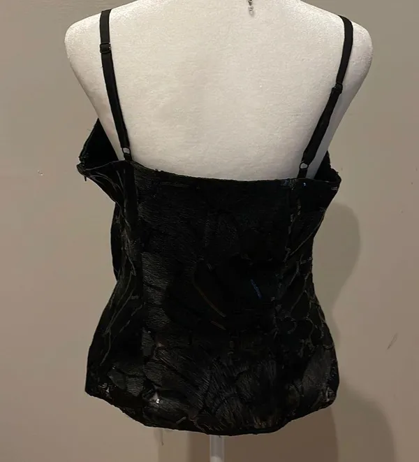 𝅺WHITE House Black Market, Black Sequin Tank Top. Size XS. - Image 2