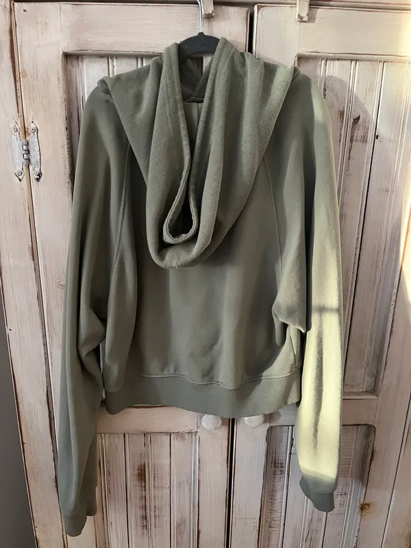 Aerie sage green cropped hoodie - Image 2