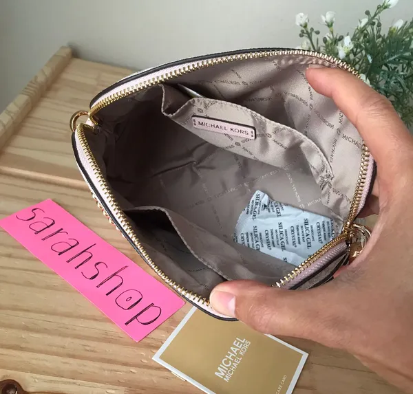 Michael Kors Purse - Image 8