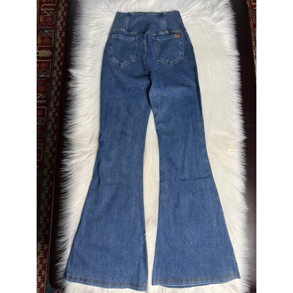 Halara Flex Crossover Waist High Rise Flare Jeans NWOT XS Reg - Image 6