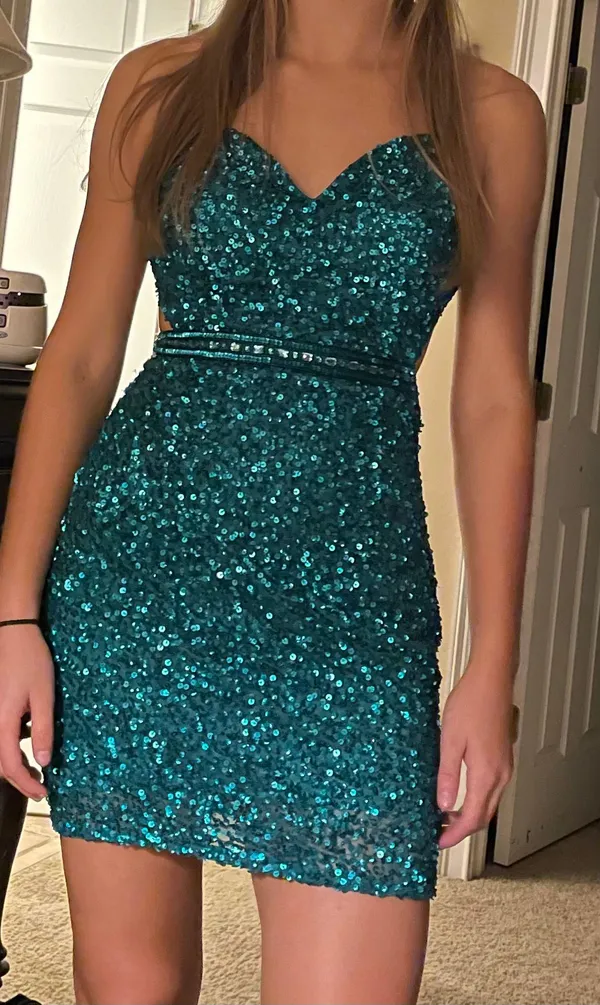 Green Sequin Homecoming Dress Size 2 - Image 3