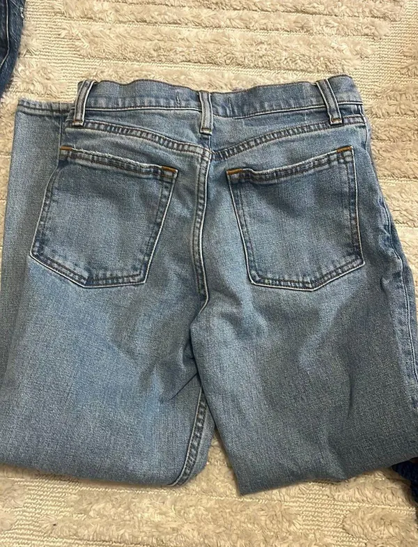 Abercrombie Jeans - Image 3