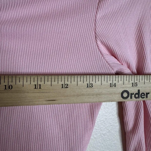 Ribbed Knit Lounge Set Womens Medium Pink Crop Top Shorts Button Stretch Casual - Image 8