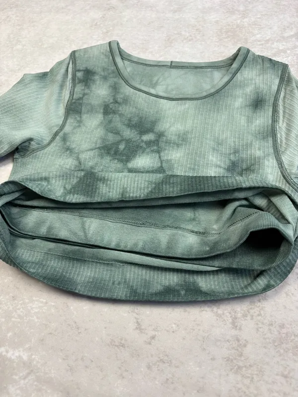 Lululemon Green Tie Dye Crop Long Sleeve Size 6 - Image 4