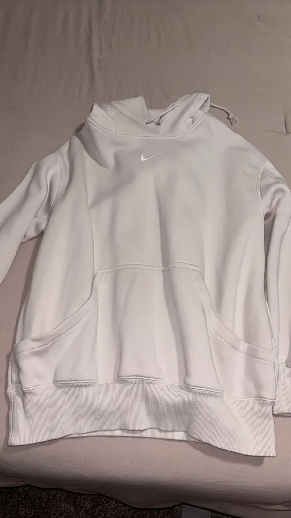 Nike Hoodie Sweatshirt Pullover tan - Image 2
