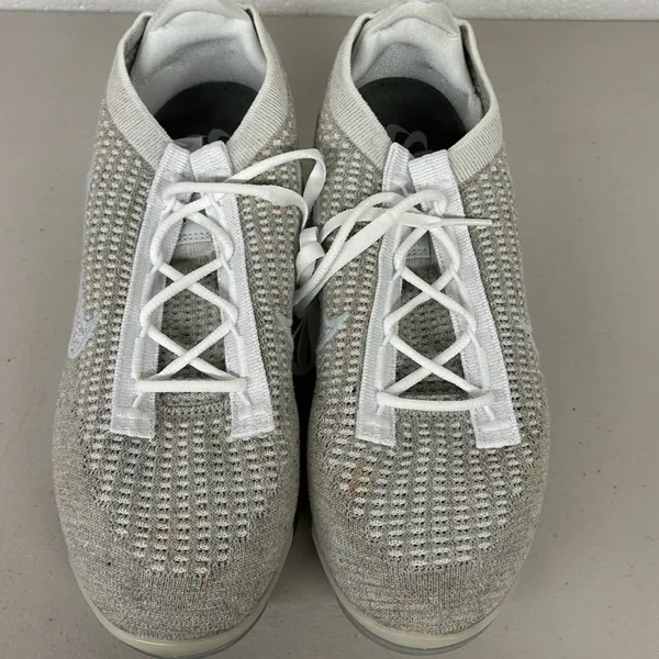 Nike Air Vapormax 2021 FK Womens White/White-Pure Platinum Sz 10 (DC4112-100) - Image 4