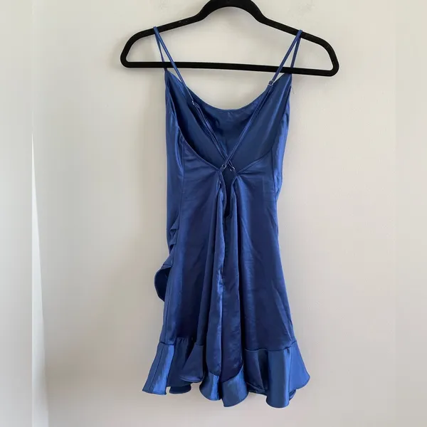 Princess Polly Navy Janson Playsuit Satin Ruffle Romper Size 6 **FLAWS** - Image 10
