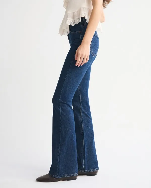 Abercrombie High Rise Bootcut Jeans - Image 3