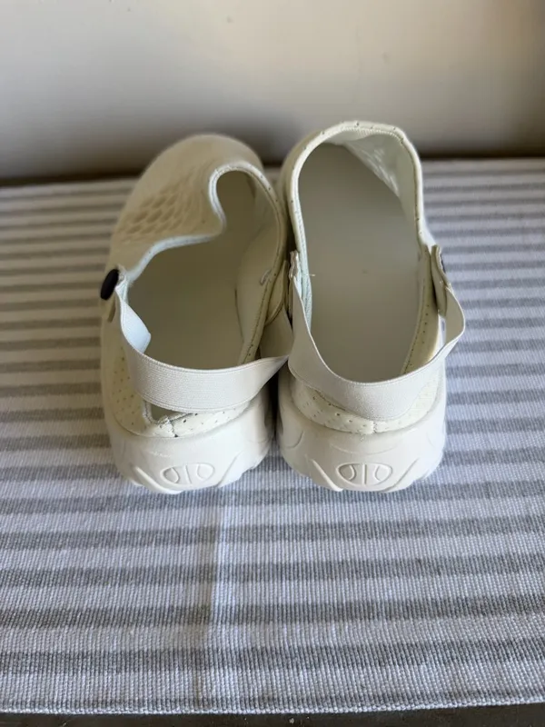 Women's White Open Heel Strap Mesh Shoe Size 39 aka 8 #260858 - Image 6