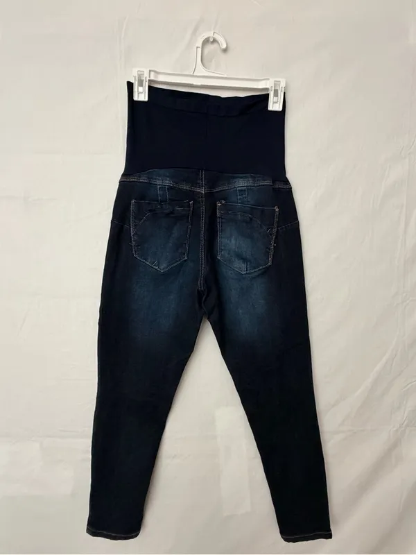 Bella Vida Maternity Dark Wash Skinny Capri Jeans Size M (A808) - Image 9