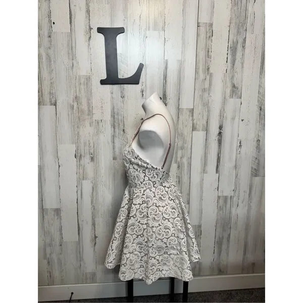 TRAC Ivory Over Mauve Pink Floral Lace Dress Womens Large L Backless Homecoming - Image 4