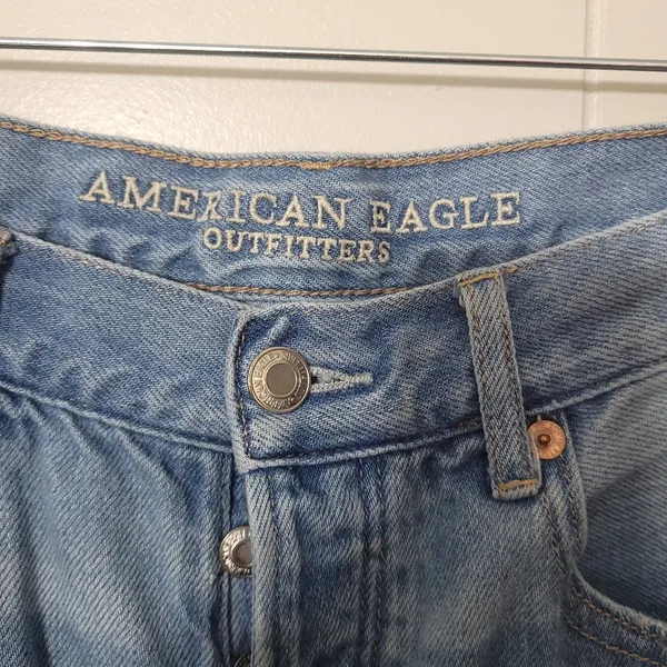 American eagle jeans high rise girlfriend blue size 6 - Image 5