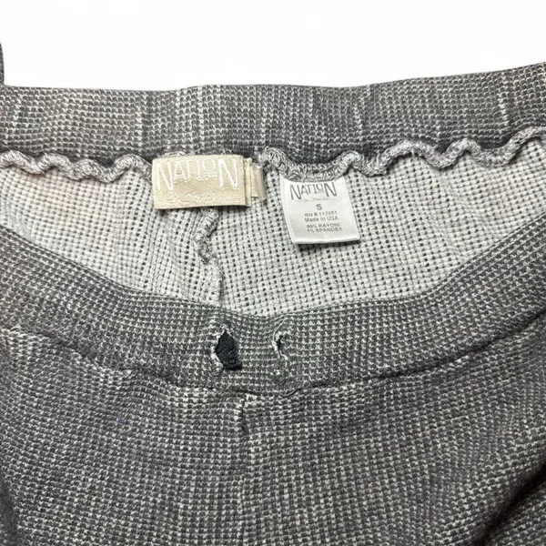 PE Nation Comfortcore Soft Grey Waffle Knit Cropped Jogger Sweatpants — MEDIUM - Image 2