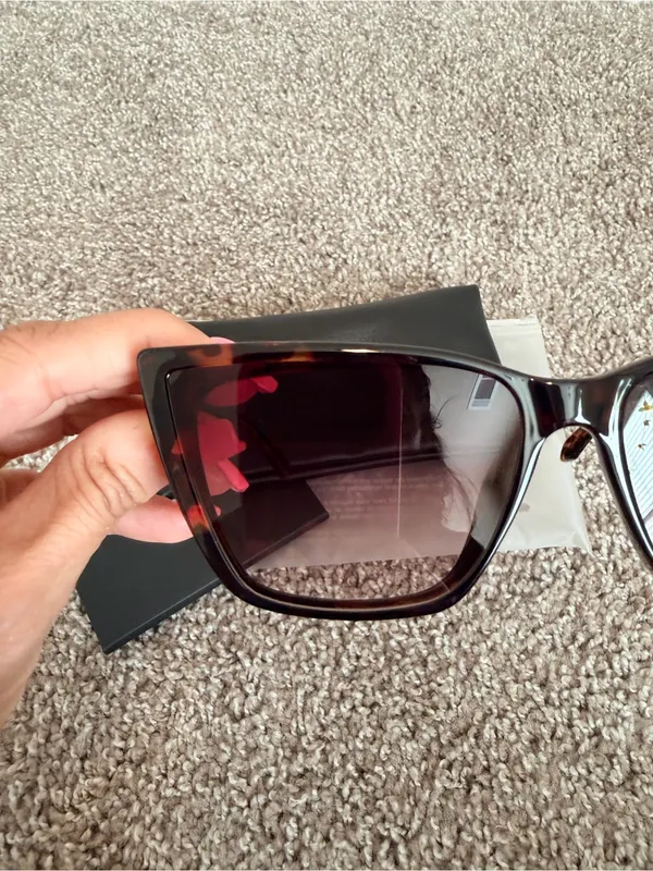 NIB QUAY Call The Shots Remixed Cat eye Sunglasses 43mm with brown lens - Image 9