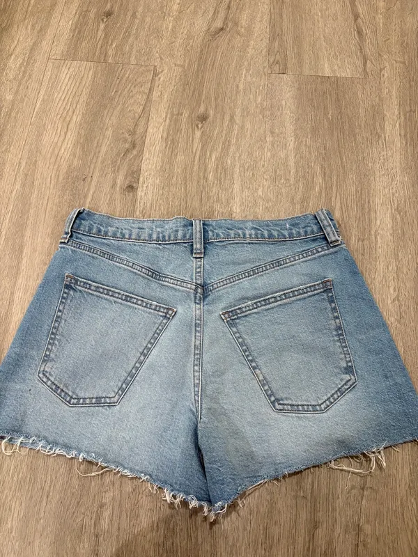 Denim Universal Thread Shorts - Image 2
