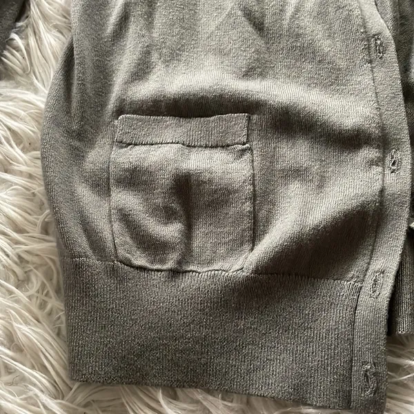 Banana Republic Grey Sweater - Image 2