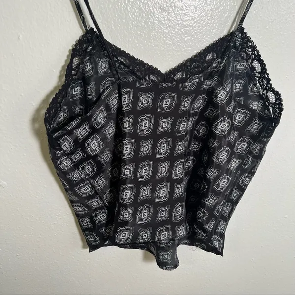 Vintage Victoria's Secret Gold Label Womens Size Small Camisole Black White Lace - Image 6