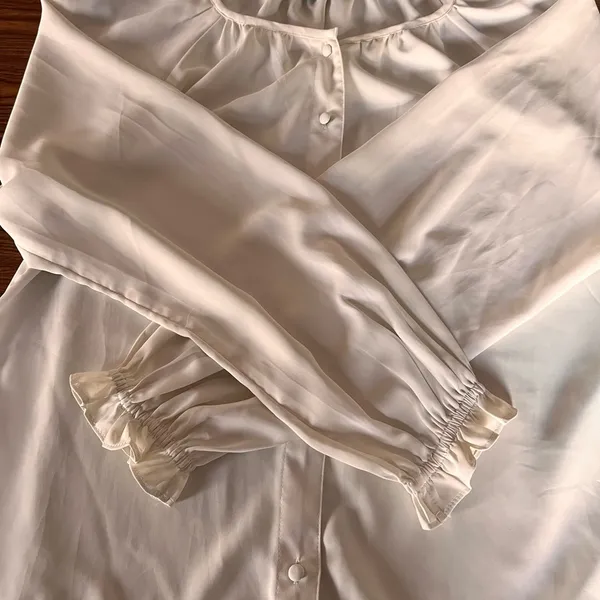 Abercrombie & Fitch Long Sleeve Blouse Button Down Size Small - Image 9