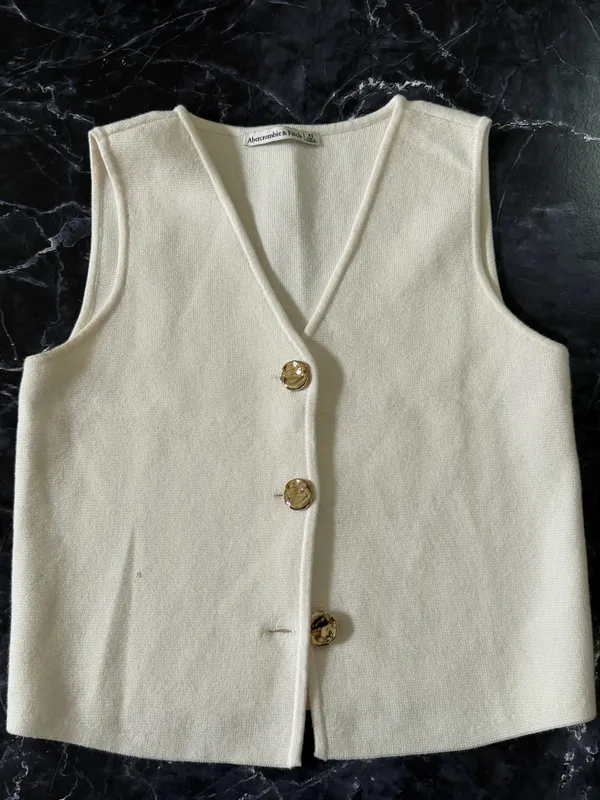 Abercrombie Button Top - Image 2