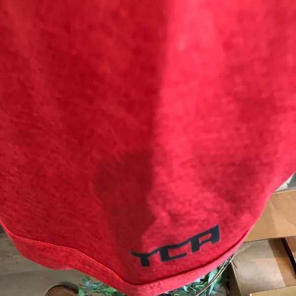 Red Workout Tank Top - Image 2