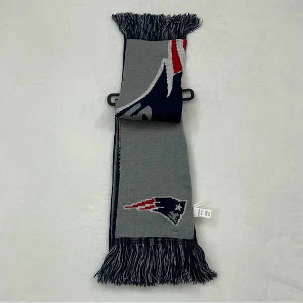 New England Patriots NFL Football FOCO Team Logo Acrylic Winter Scarf Scarve - Image 2