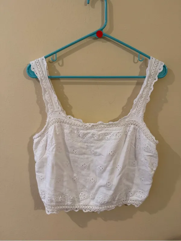 Abercrombie & Fitch White Eyelet Square-Neck Tank - Image 2