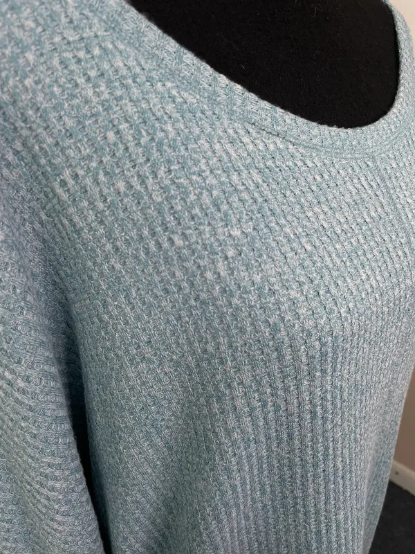 Cyrus Waffle Wave Long Sleeve Blue Blouse Size Large - Image 2