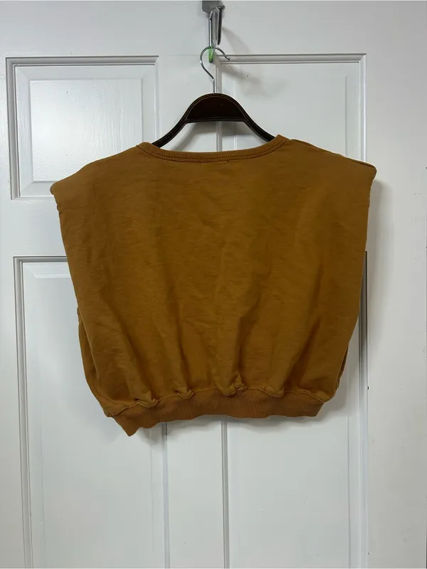 Crescent Cropped Top 
in Caramel - Image 4