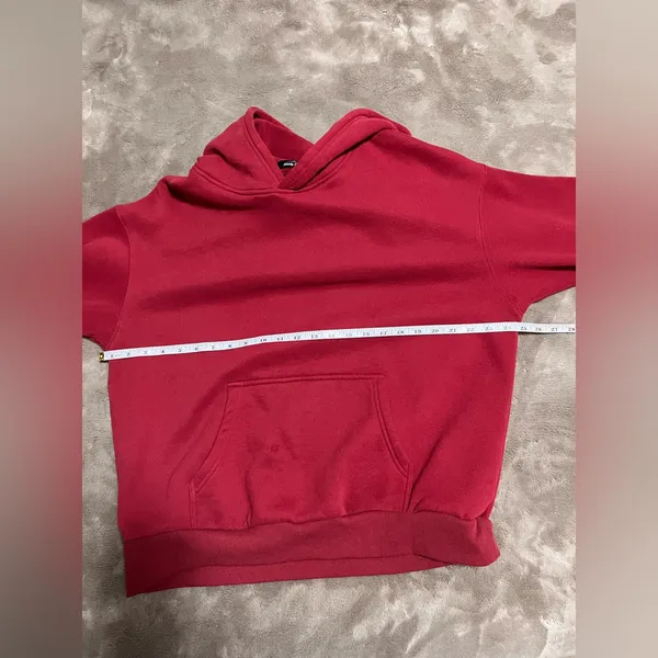 TRENDY QUEEN Viral Soft Red Pullover Hoodie Sweatshirt Women’s Sz M EUC - Image 5