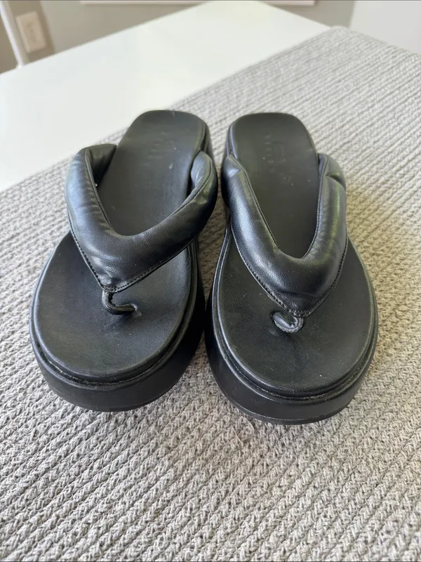 ASOS Black Padded Flip Flop Platform Sandals Sz 6 - Image 7