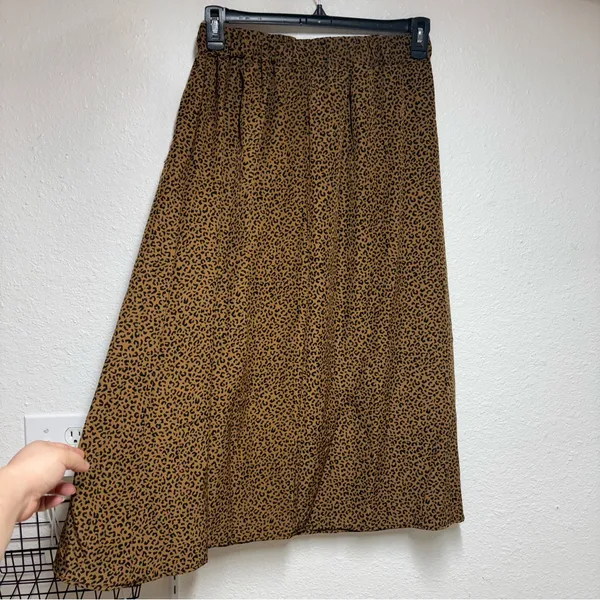Brown Leopard Skirt Size XL - Image 3