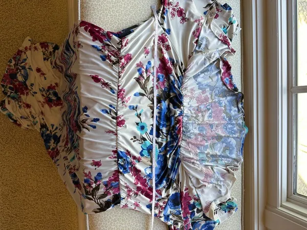White with bright Blue & Pink Floral On or Off the Shoulder Maxi Dress size 3XL - Image 9